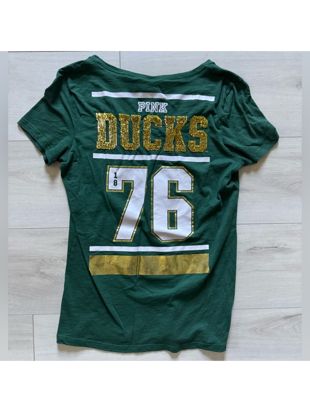 Special Edition Victoria’s Secret PINK Oregon Ducks Football tee size medium
